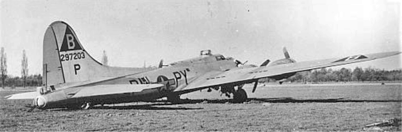 Der Copilot und der Bombenschütze flüchteten als Erste erfolgreich aus der Schweiz. (258_3)