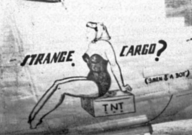 Die Nose Art der  "Strange Cargo" wurde mehrfach geändert. (196_3)