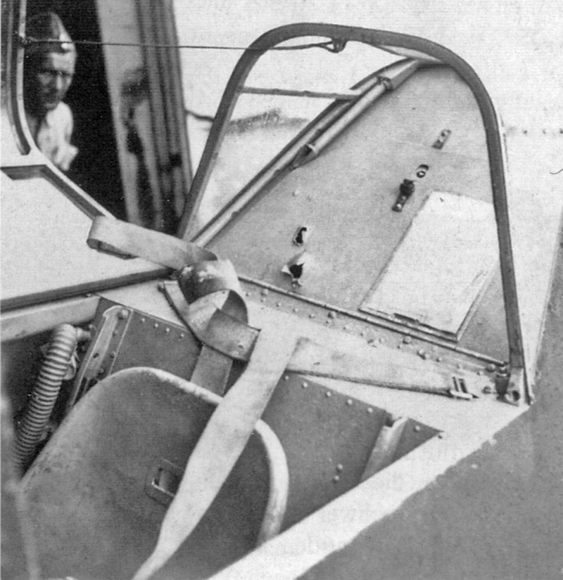 Einschüsse im Bf-109 von Oberleutnant Homberger. (19_3)